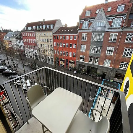 Apartment Cozy Luxury - Sunny Balcony In Center *